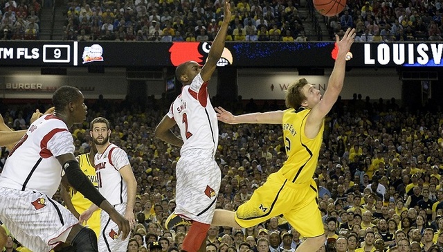 美大学篮球爆贿赂丑闻阿迪达斯卷入其中 联邦调查局深入调查违规招生