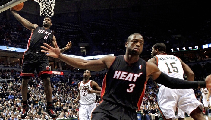 【体育明星日常】詹韦重逢首日“秀恩爱” 苏炳添婚纱照曝光