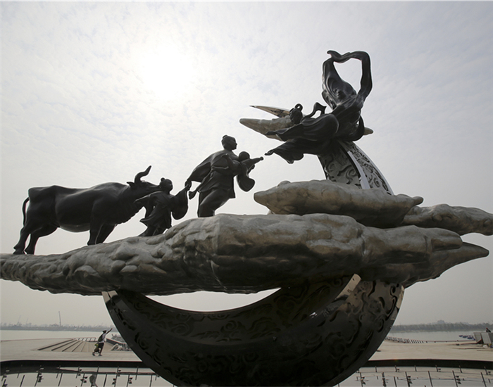 昆明池（一期）·七夕公园。图片来源：视觉中国