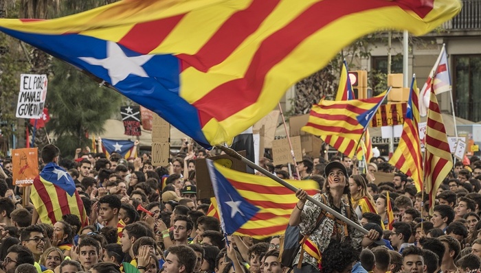 加泰罗尼亚公投