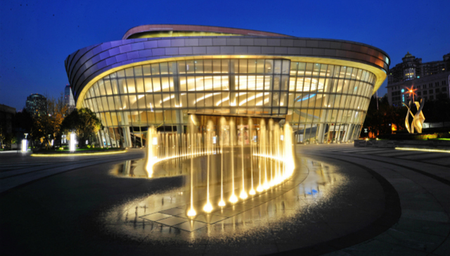 舞蹈艺术拥抱申城市民：上海国际舞蹈中心开放一周年