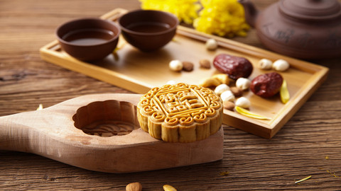 天文专家：中秋再逢国庆要到2020年 双节同一天