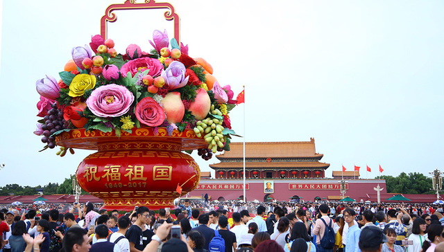 社会主义,核心价值观,主旋律,大胜利,文明和谐,展播,主题歌曲,民主,中央人民广播电台,重点新闻网站