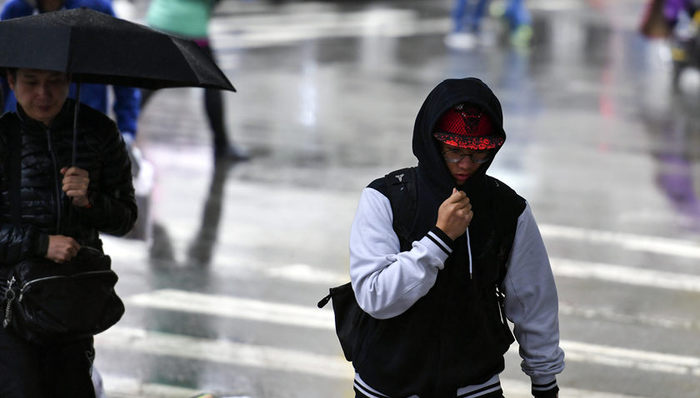 供暖,强冷空气,大部,速冻,强降雨,冷空气活动,最高气温,局地,过山车,西北地区东部