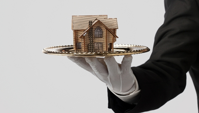 中介；O2O；百度