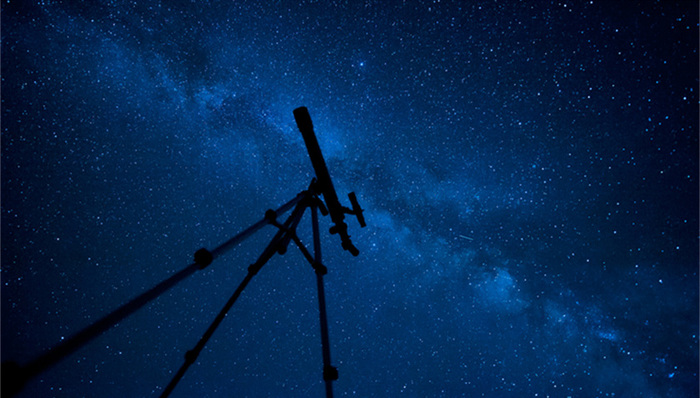 陨石,天外来客,小行星轨道,火流星,香格里拉,流星体,先占,中华人民共和国物权法,太阳系行星,收藏爱