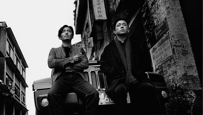 《白夜追凶》、《反黑》同时收官 新型罪案剧踏出“明暗”双出路?