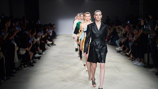 【上海时装周】这里是高个女孩可以买的三个品牌