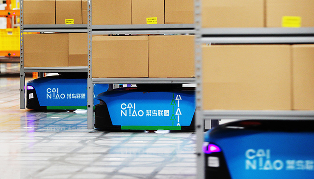 菜鸟上线机器人仓群备战双十一