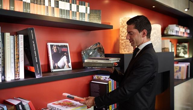 酒店,读书人,LV,客房,欧洲文学史,围炉夜话,卷饼,名言佳句,老师,lovers