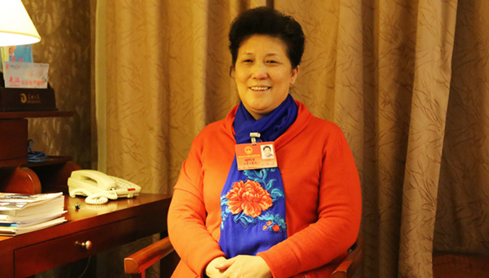 人的转型,社区党员,江欣苑,社区党支部,人均收入,社区管理,,,泥巴腿子,村转社区,之内