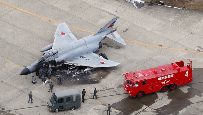 战机,推力矢量,IHI,航炮,燃气流,紧急升空,超音速巡航,涡扇发动机,日本航空自卫队,直升机