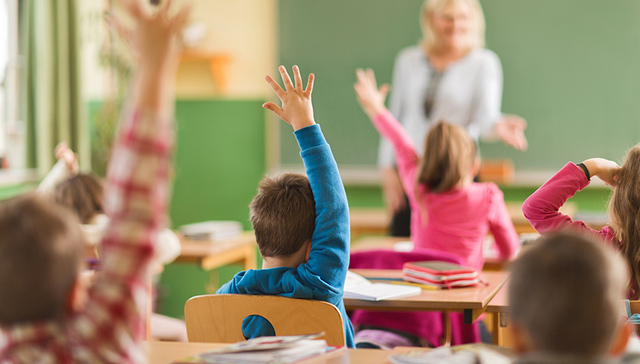 一家小学如何做到四年估值45亿美元 乔布斯遗孀和扎克伯格都来投资？