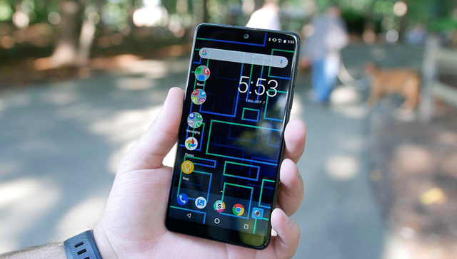 全面屏销量不佳 “Android之父”的手机直降1300元