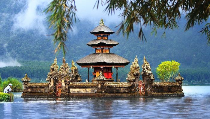 印尼总统想再建10个巴厘岛 可政府有那么多钱吗