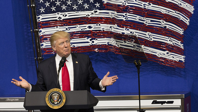 美国移民占比破历史新高  但H-1B工签申请变得越来越难