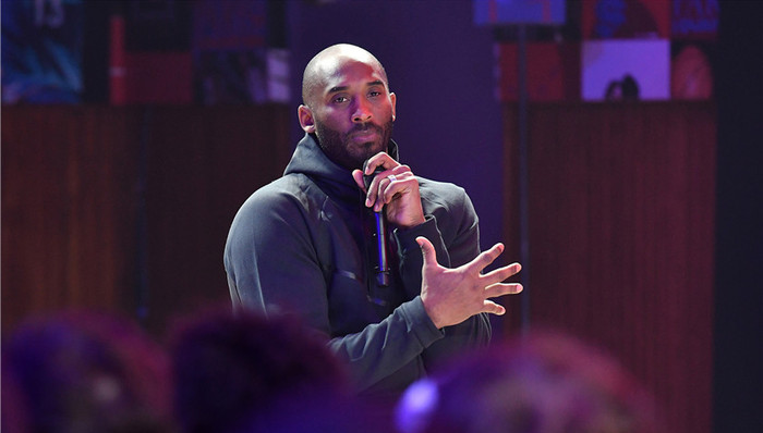 凌晨四点洛杉矶、凌晨三点回短信 “工作狂”科比的热情全部转移到了商业