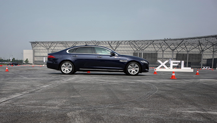 全线换装的Ingenium 2.0T发动机在捷豹XFL上展现出不俗实力