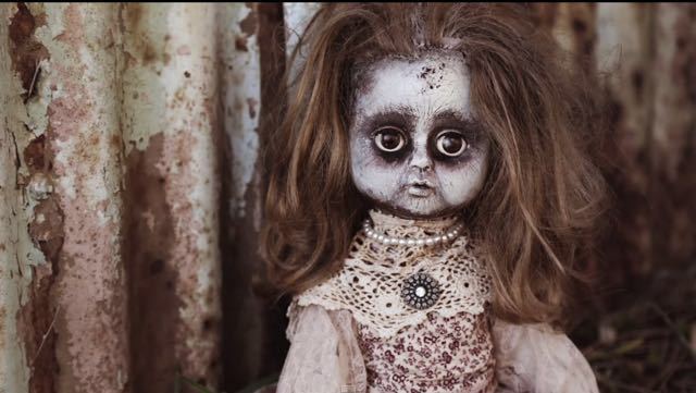 墨西哥人偶岛的居民喜欢给游客讲鬼故事 今天听正合适