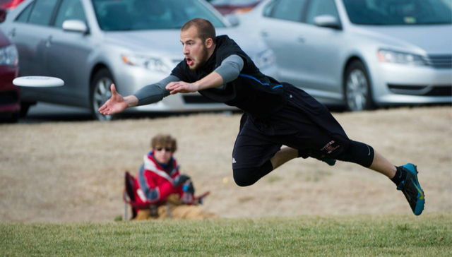 小马奔腾,李明,资本市场,拍卖