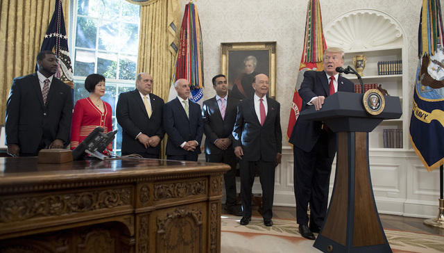 美国“通俄门”调查全面升级 两大疑问考验市场