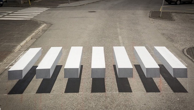 冰岛的斑马线会飞耶