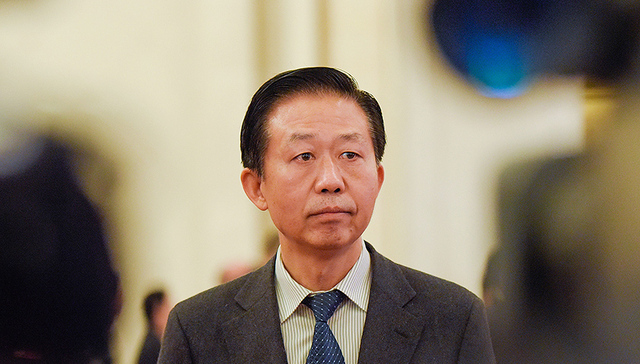 国务院任命：肖捷为国务院副秘书长 陈晓东为外交部部长助理