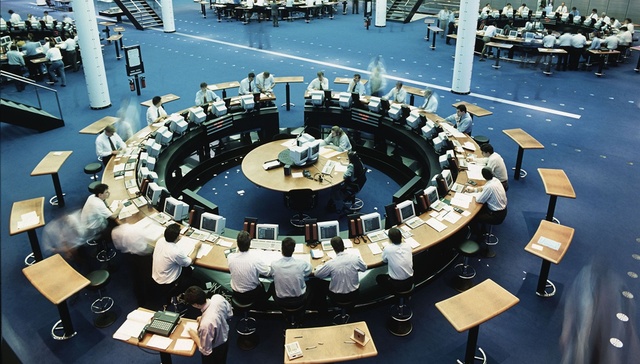 发改委发布企业境外投资管理办法 敏感类项目应履行核准手续