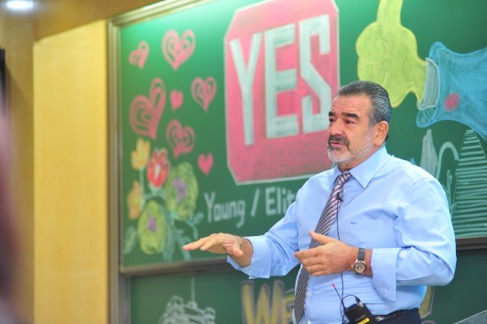 安东尼克•卢克希奇,家族企业