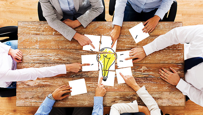 联盟,绫致,SVP,朋友圈,腾讯公司,入局,耦合关系,X计划,品牌商,英雄联盟