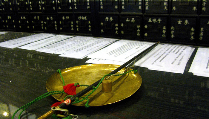 中医科学院,DNA加合物,天仙藤,药品含量,研究型医院,上尿路,马兜铃属,肝癌患者,证据不足,药源性