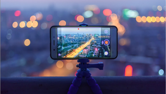 功能大爆炸 AI技术正在重塑手机的摄像头价值