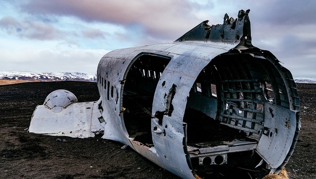 沙特一直升机坠毁 一名王子等机上七人遇难