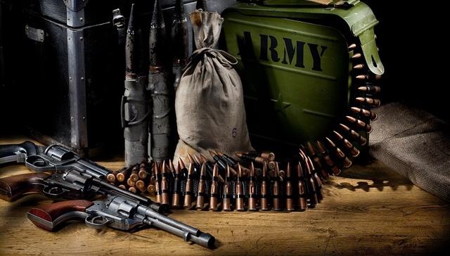 特朗普劝日韩多买武器：可以帮我们减少贸易赤字