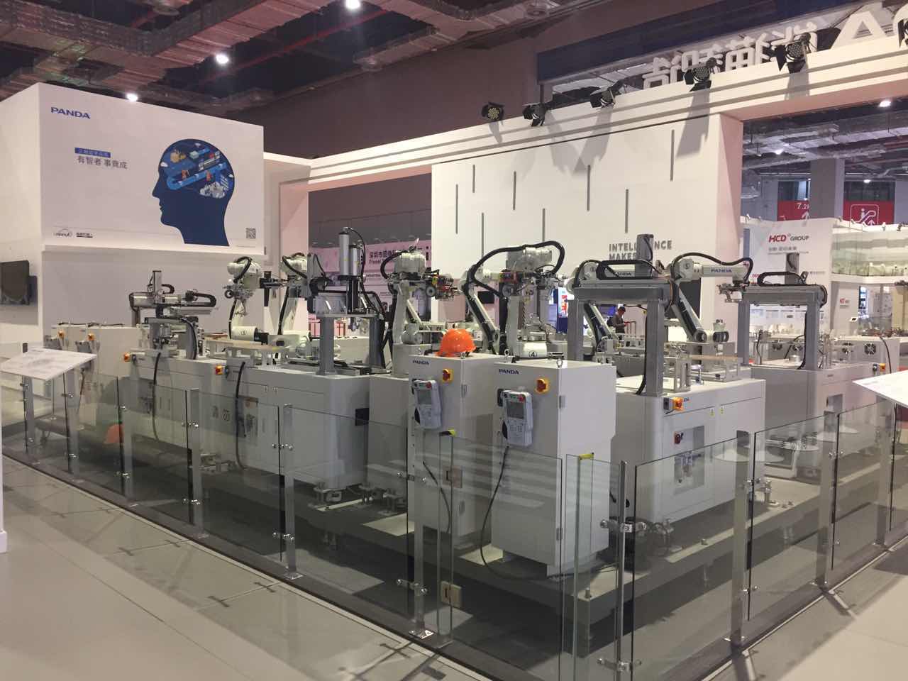 熊猫电子智能数字化车间。摄影：韩沁珂