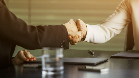 中美刷新经贸合作新纪录  能源大单超千亿美元