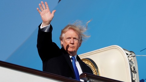 特朗普中国行连换推特封面 称期待建立更牢固美中关系