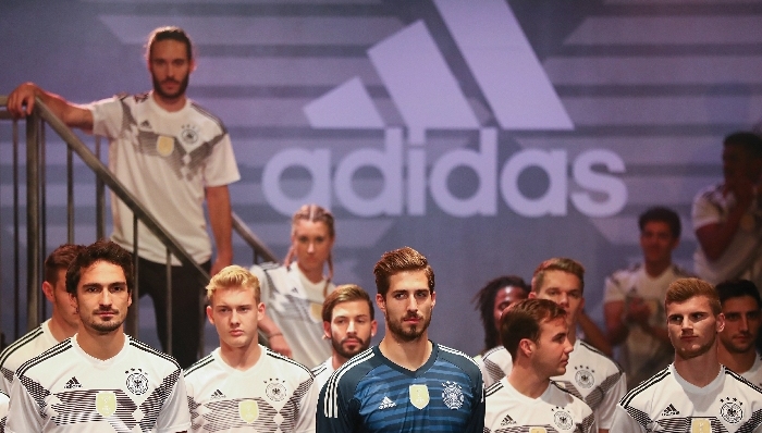 阿迪达斯,运动品牌