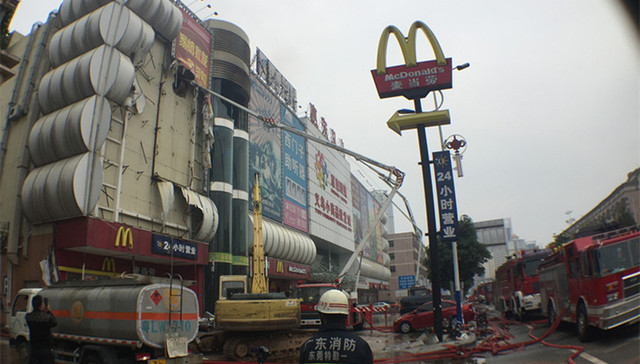 惠东县,义务商场,孩子玩火