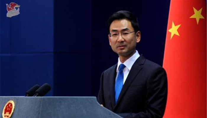 外交部发言人,时代潮流,耿爽,战略对话,,,区域合作,例行记者会,合作共赢,官房长官,日本内阁