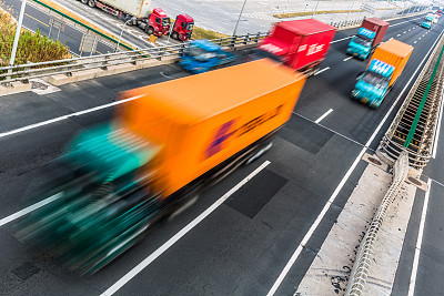 京东,阿里巴巴,物流地产