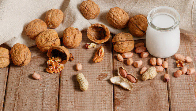 线下七年线上七年 百草味的两次转型之路