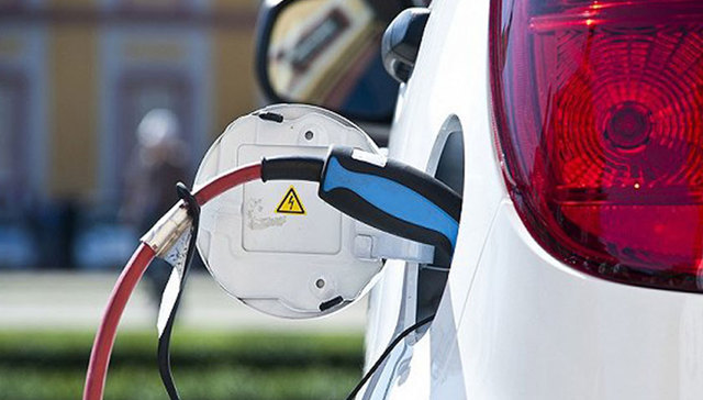 新能源企业或将末位淘汰 生产资质审批恐暂难重启