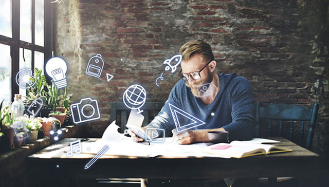 MBTI,职场人士,敬业度,职业发展,肖申克的救赎,奔三,专业主义,异类,杨毅,职业规划