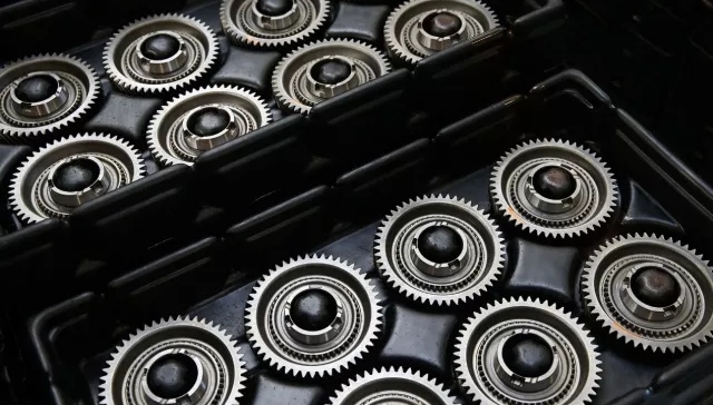 过去十年里，这家工厂为大众提供了400万套变速箱