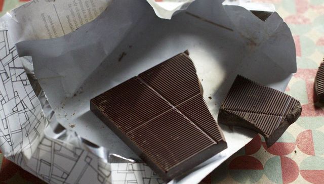 种植可可豆的人，从来都吃不起巧克力