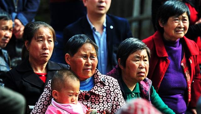 徐飞,新思想,新时期,党的执政能力,征程,讲台,兴奋点,网警,珠海市公安局,代表大会