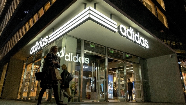 加快扩张北美零售渠道规模 阿迪达斯正做着与耐克截然相反的事情