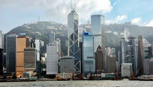 香港楼市继续升温 内地房企世茂参与拿地王