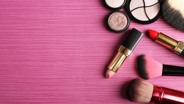 百雀羚,自然堂,欧莱雅,伽蓝集团,兰蔻,雅诗兰黛,SKⅡ